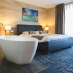 ホテル Le Dormeur 3*