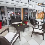 Le Dormeur Hotel