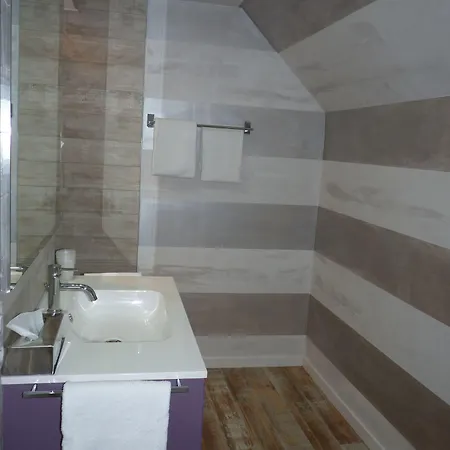 Le Dormeur Hotel