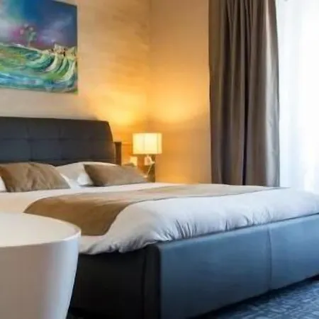 Le Dormeur 3*